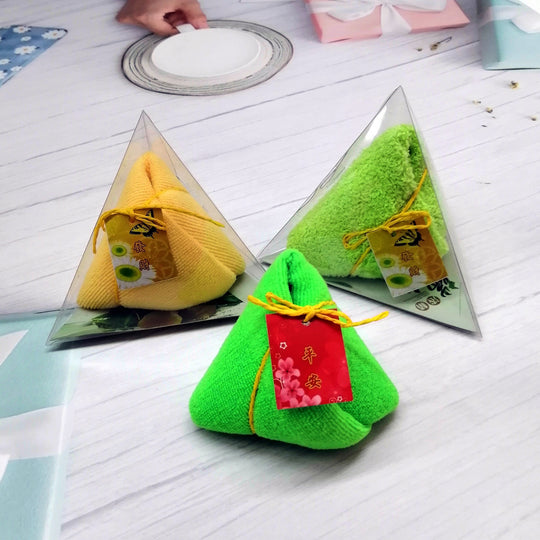 『客製贈品』  創意粽子造型小方巾 |  客製化禮品、禮贈品專家